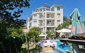 Hotel Rai